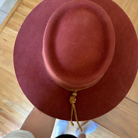 Gigi Pip Wren Hat - Picture 5 of 8